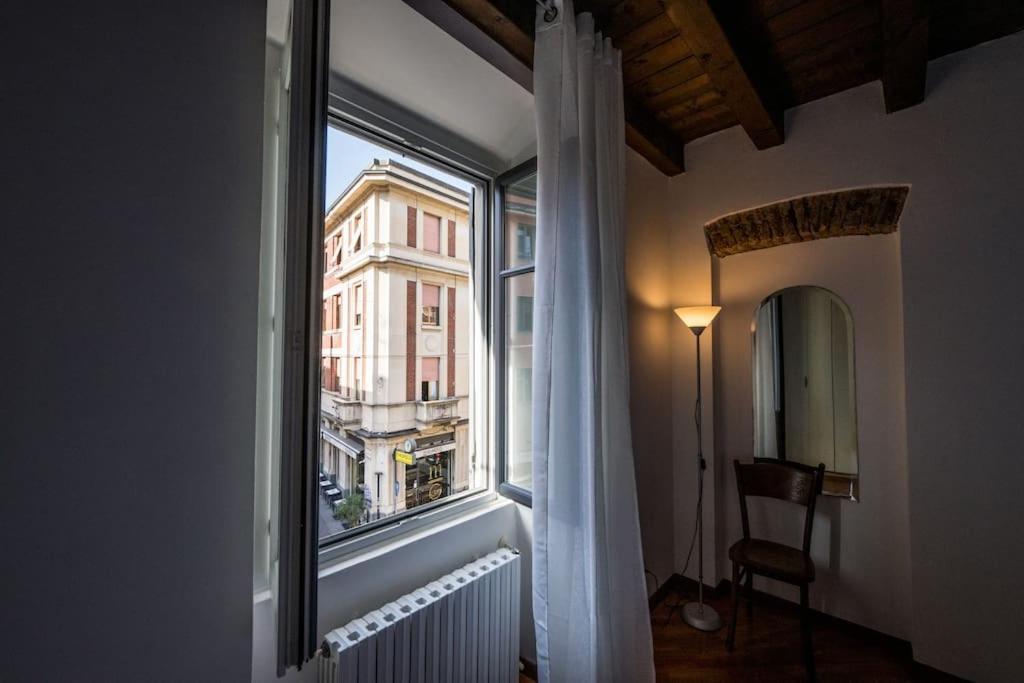 Wonderful Two Floors Apartment Milán Exterior foto