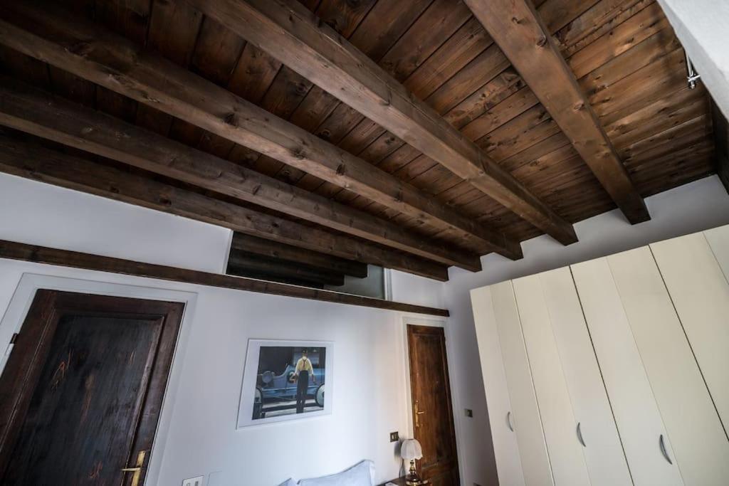 Wonderful Two Floors Apartment Milán Exterior foto