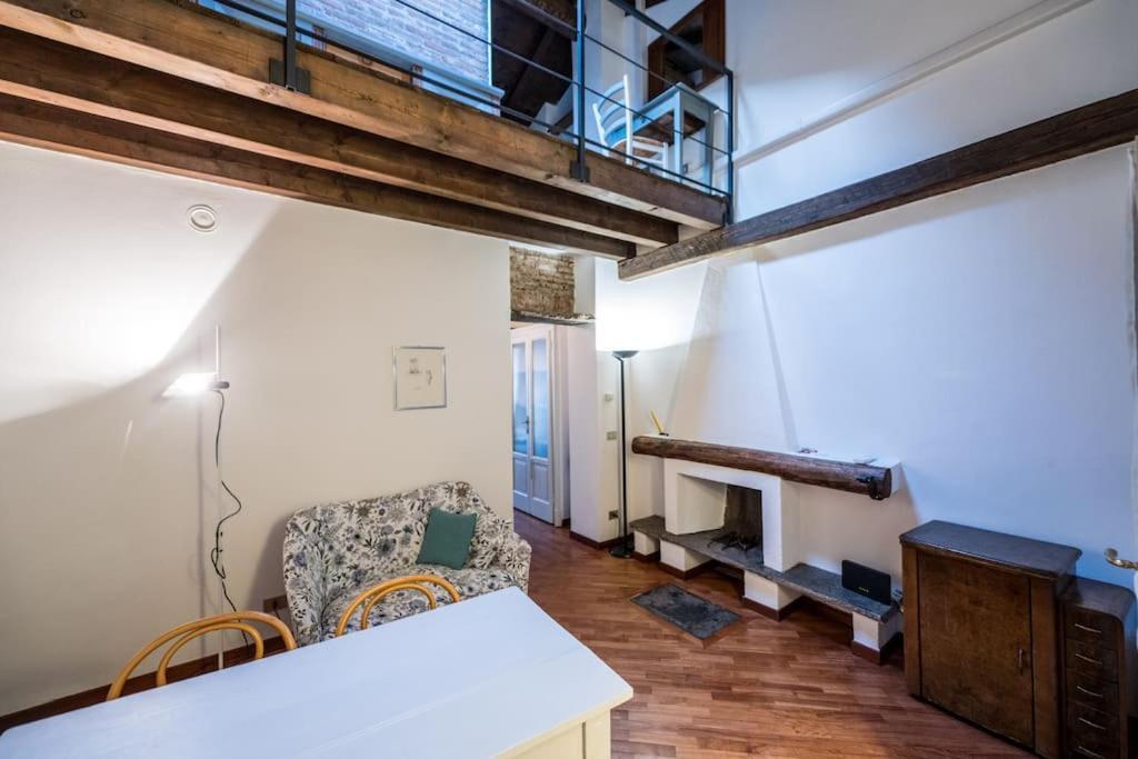 Wonderful Two Floors Apartment Milán Exterior foto