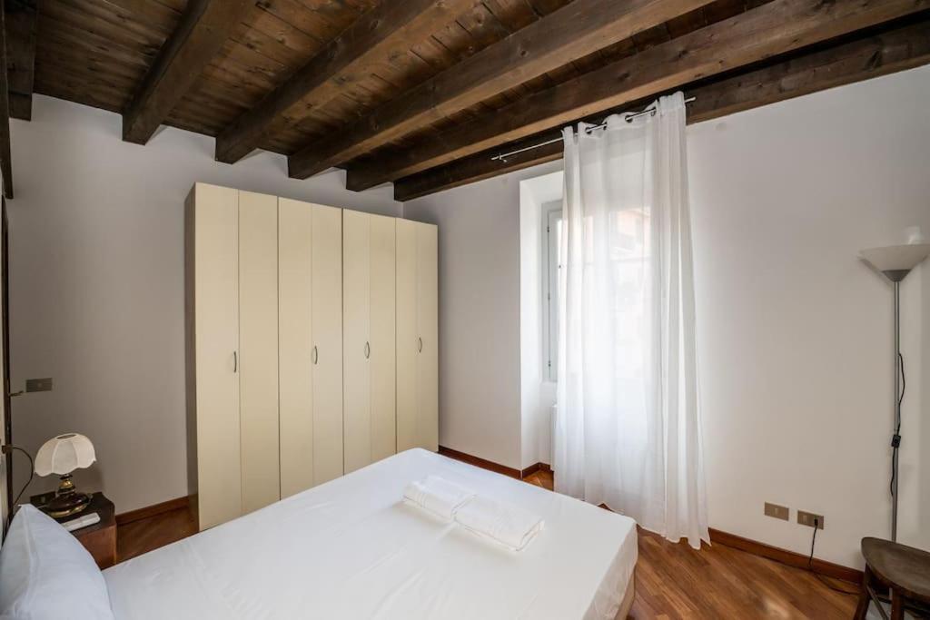 Wonderful Two Floors Apartment Milán Exterior foto