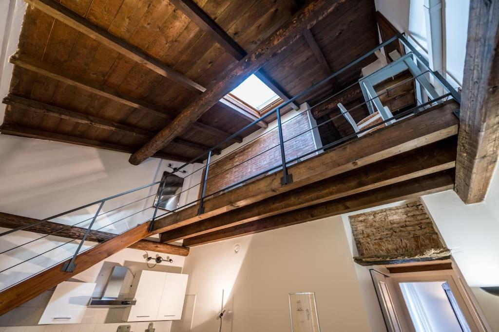 Wonderful Two Floors Apartment Milán Exterior foto