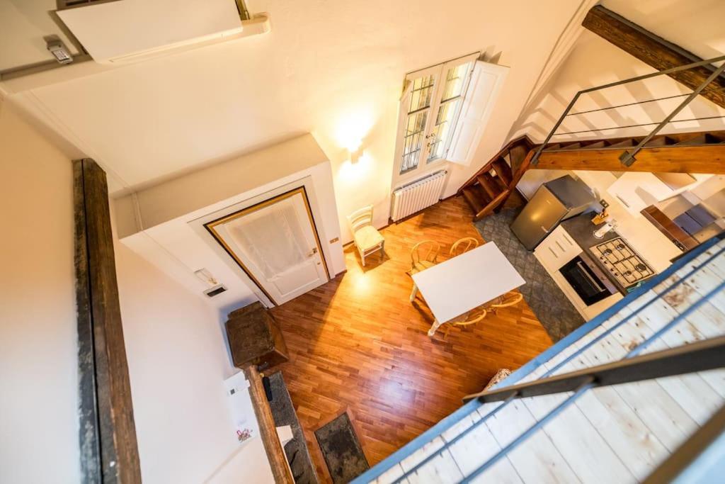 Wonderful Two Floors Apartment Milán Exterior foto