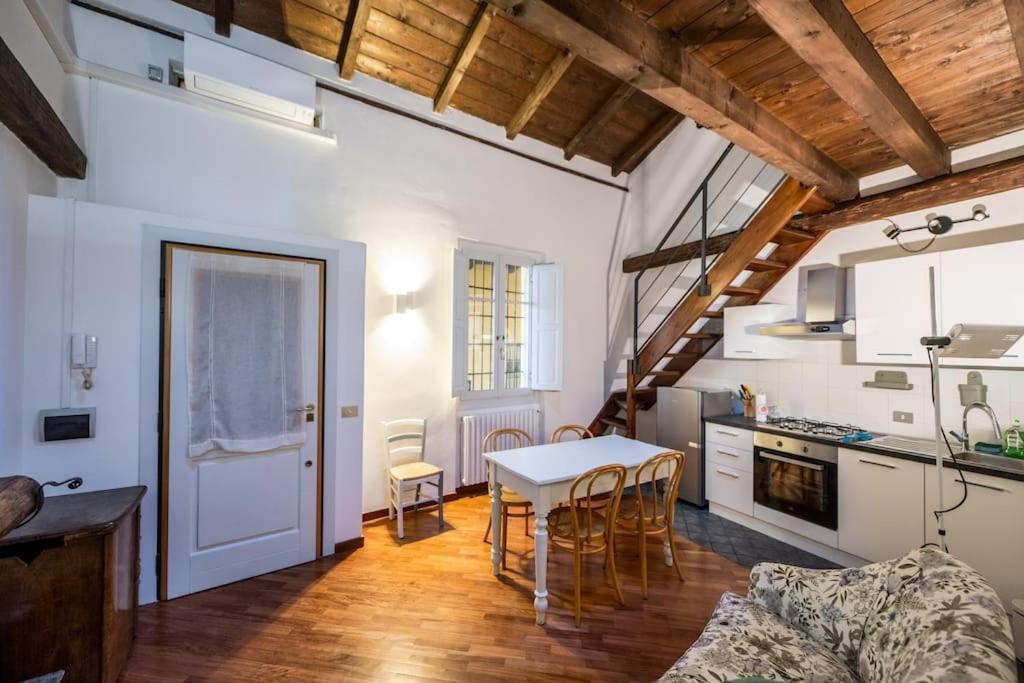 Wonderful Two Floors Apartment Milán Exterior foto