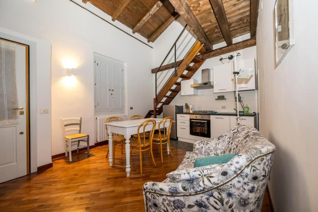 Wonderful Two Floors Apartment Milán Exterior foto