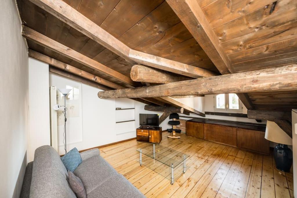 Wonderful Two Floors Apartment Milán Exterior foto